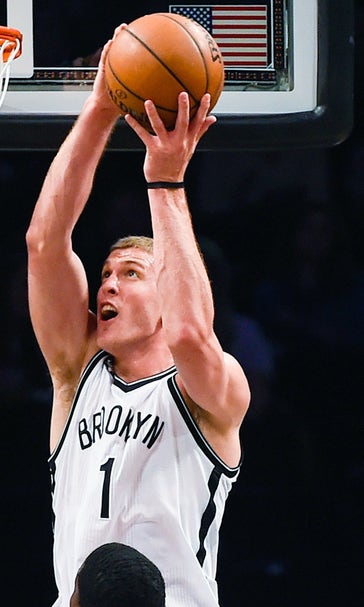 Strong fourth quarter lifts Nets over 76ers